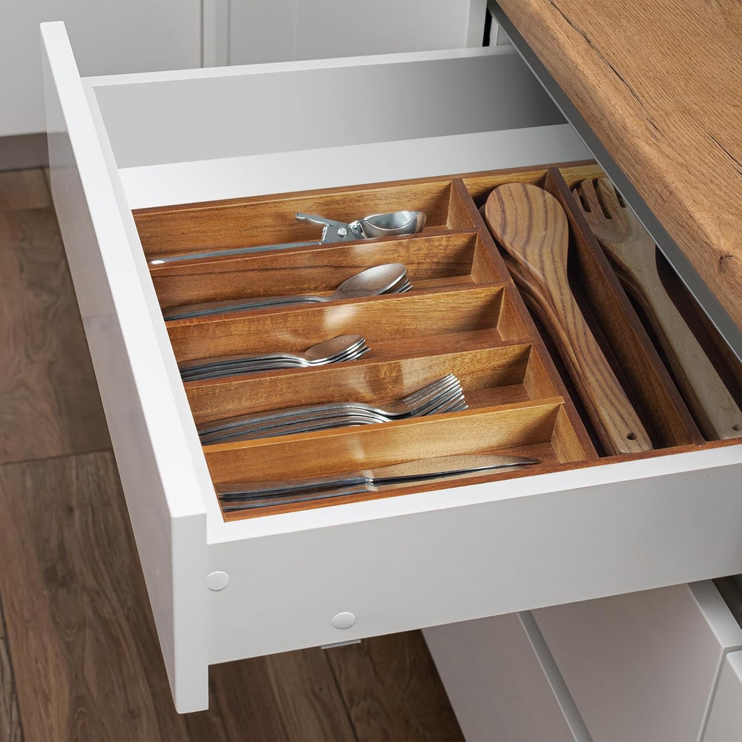 Acacia Wood Silverware Organizer, Kitchen Utensil Drawer Organizer for Forks & Spoons