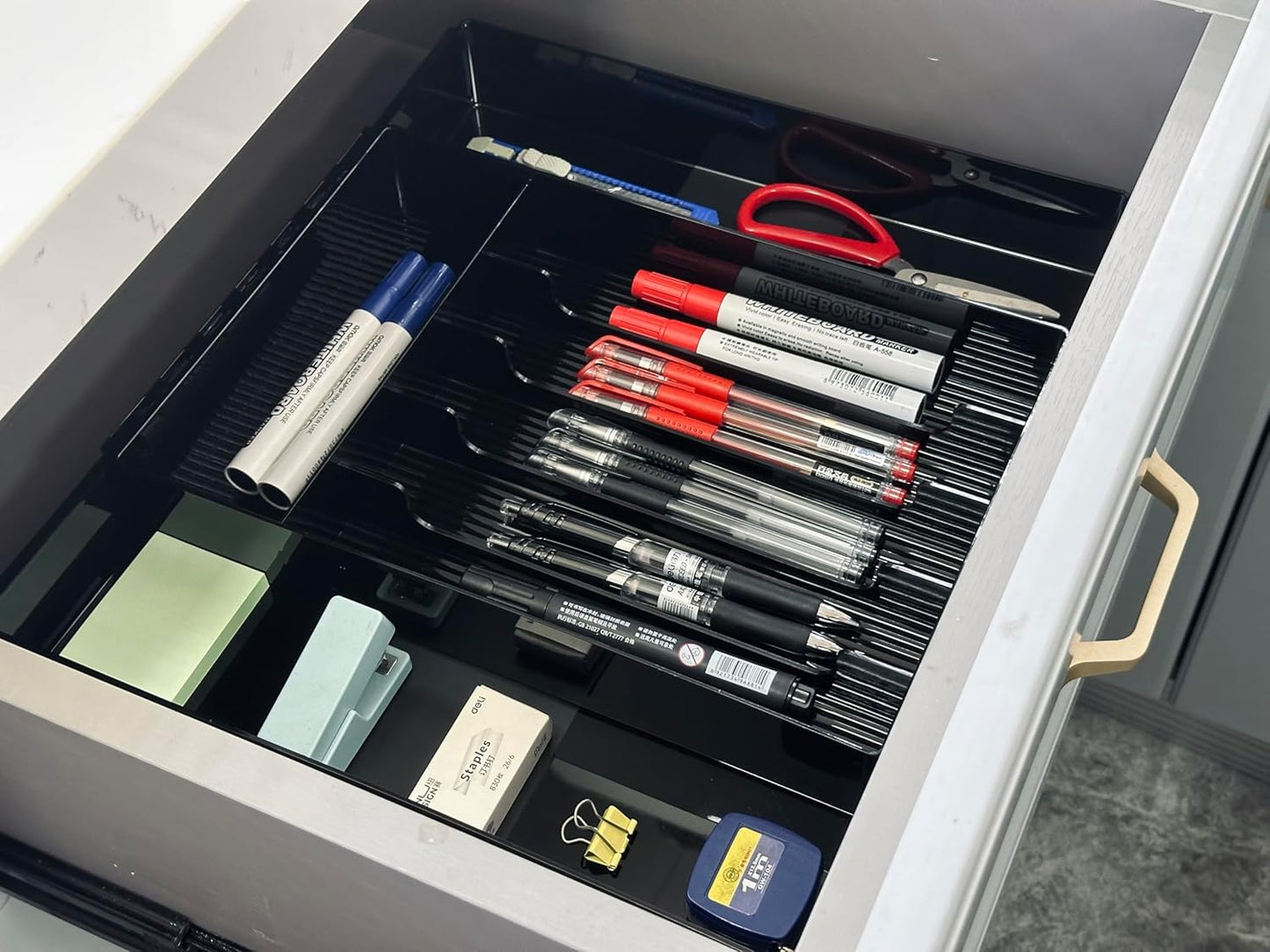 Silverware Organizer for Kitchen Drawers,Expandable Utensil Tray