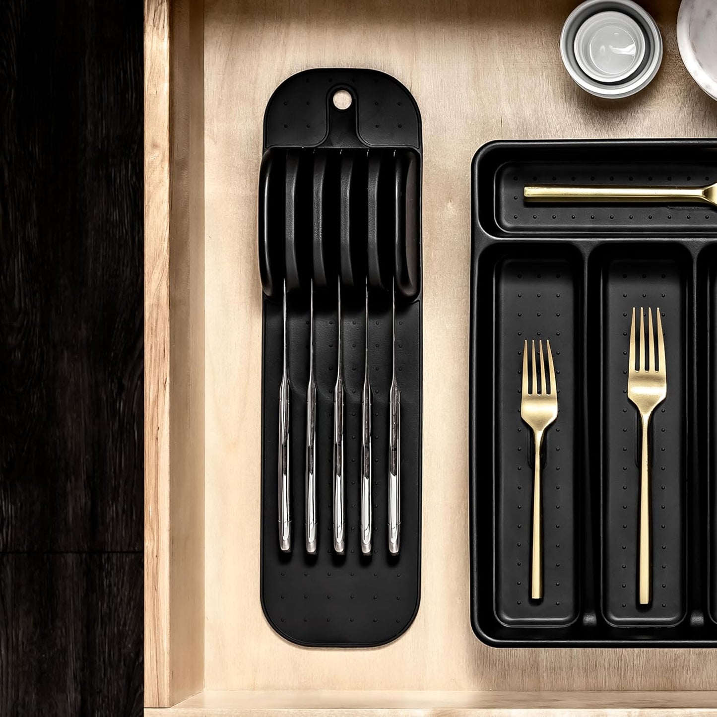 Knife Mat, Compact Soft-Grip Slot Organizer for 5 Knives