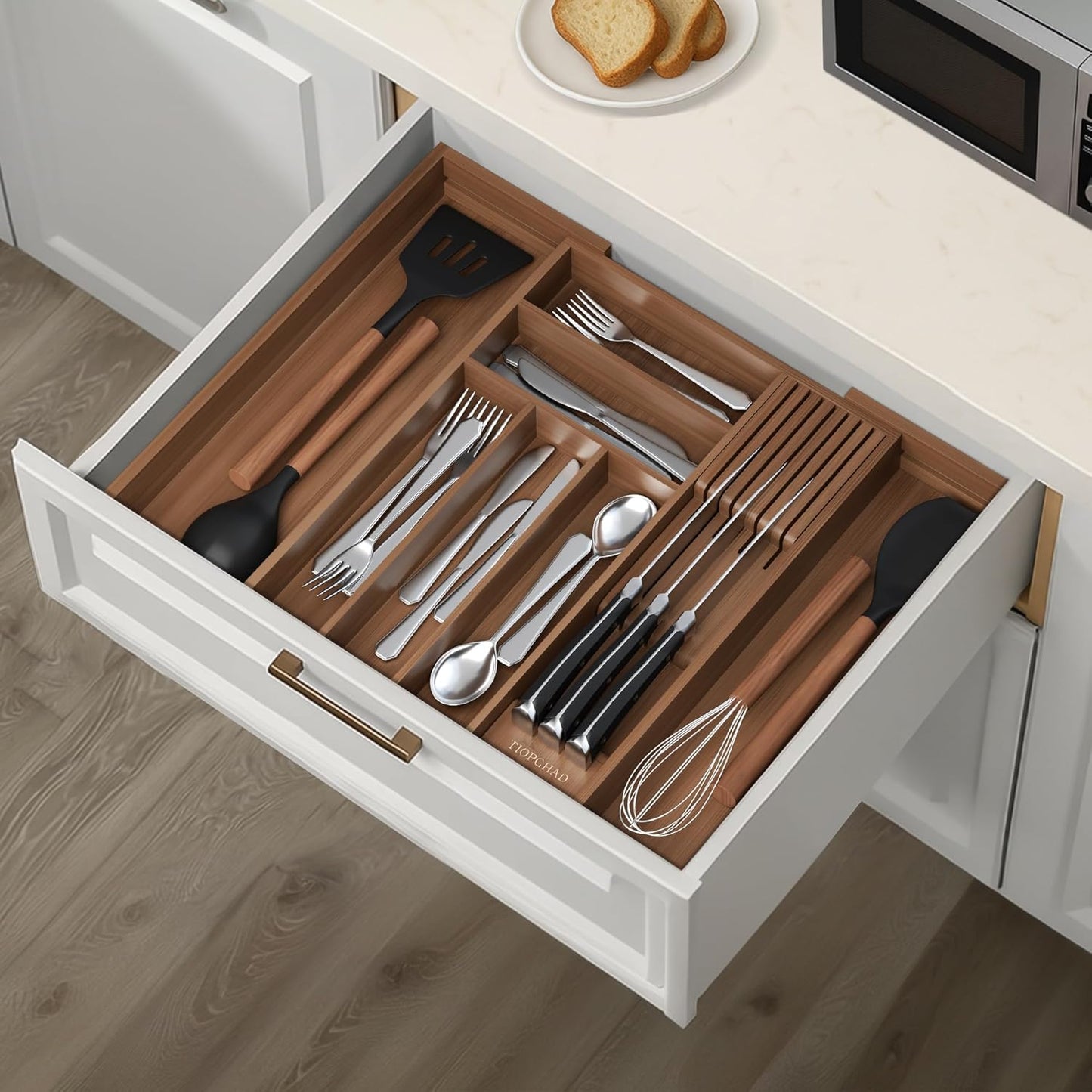 Bamboo-Silverware-Drawer-Organizer-Kitchen