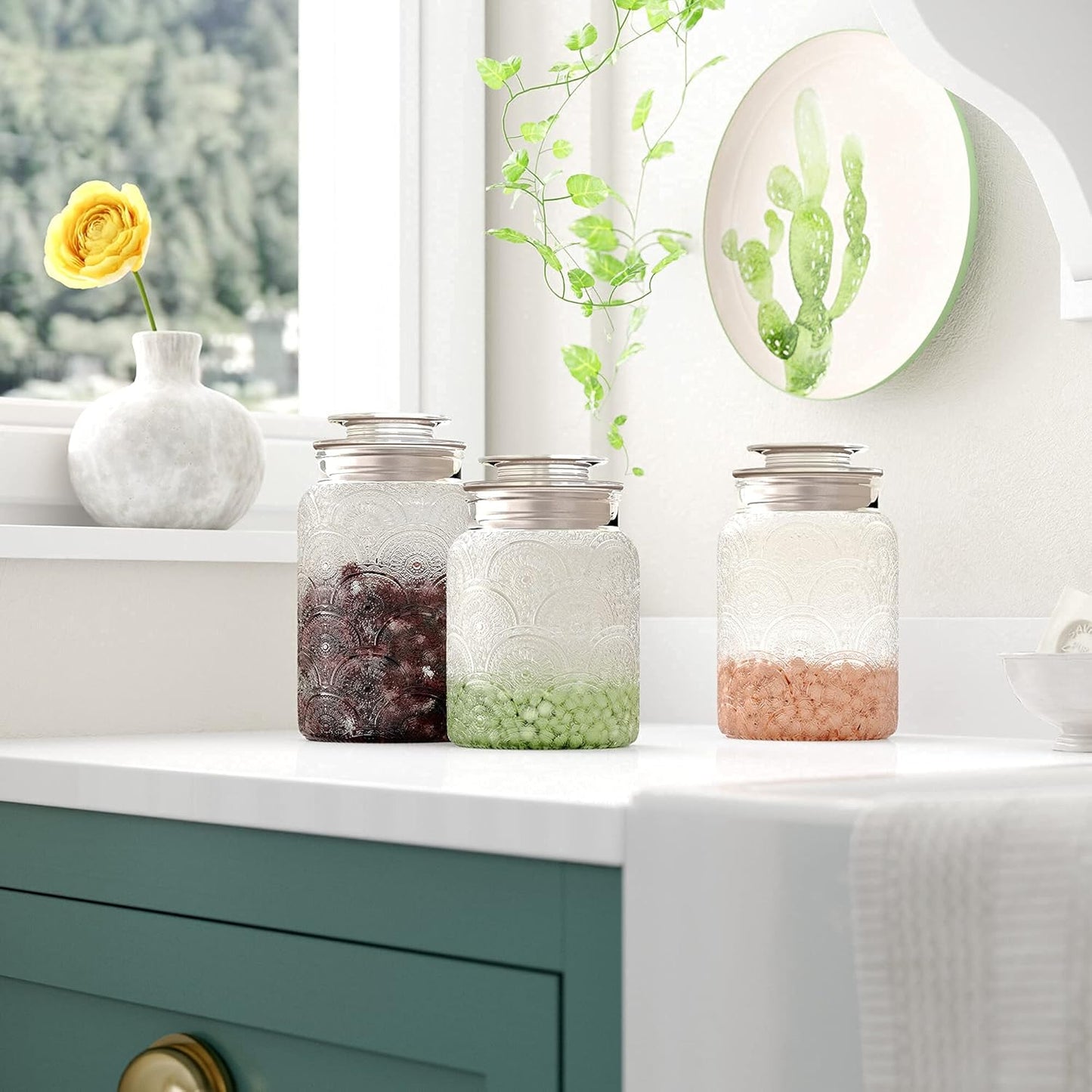 Food Storage Containers with Airtight Lids - Retro Design - Pantry Organization